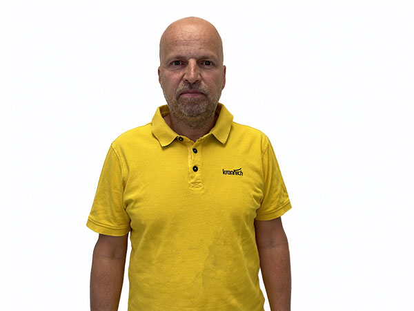 17V099