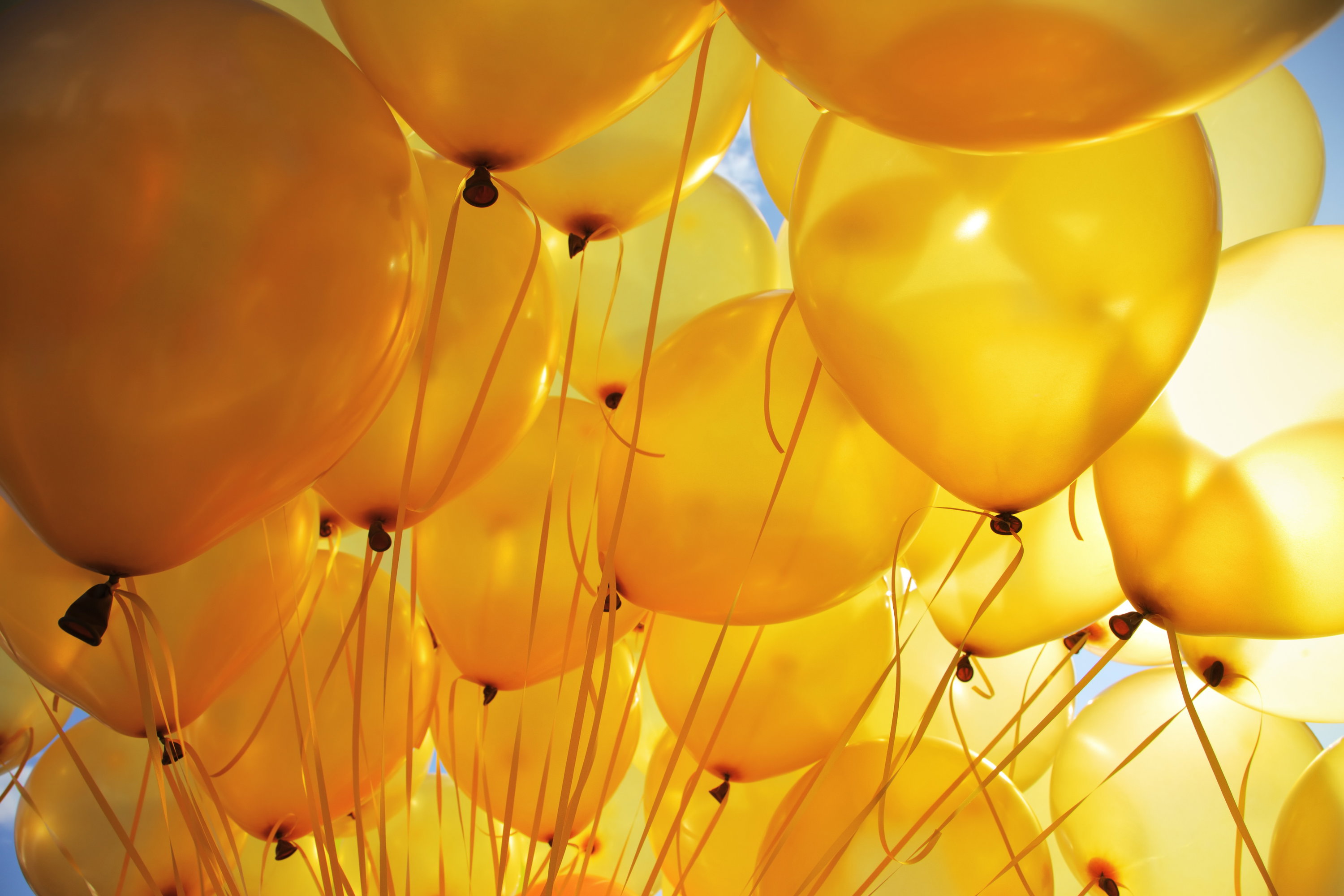 Ballons_AdobeStock_27375945 (1)